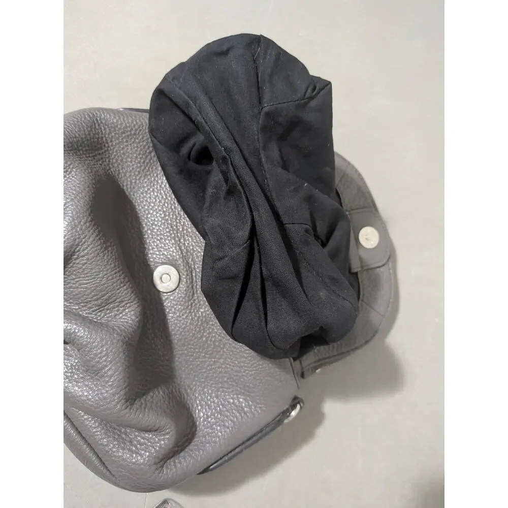 Marc by Marc Jacobs Classic Q Natasha Crossbody Bag Gray Pebbled Leather Y2K